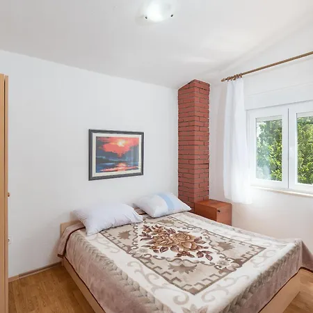 Apartman Sunny Starigrad Paklenica