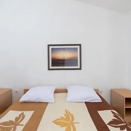 Sunny Daire Starigrad Paklenica