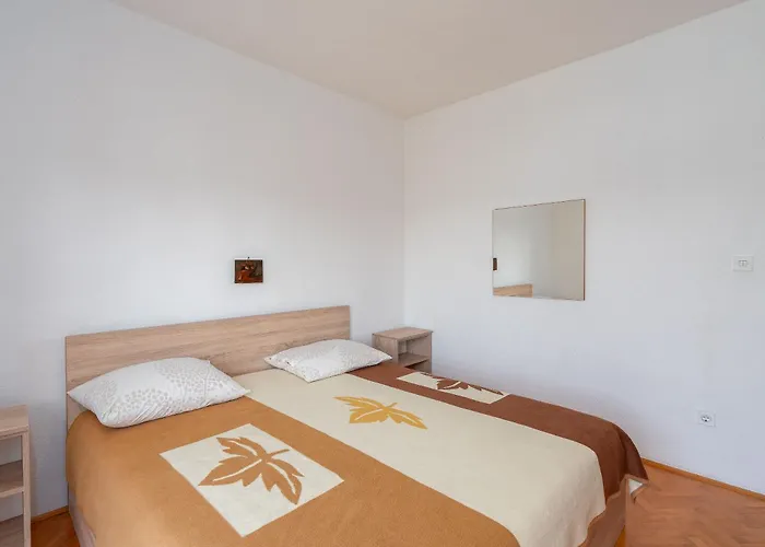 Sunny Daire Starigrad Paklenica