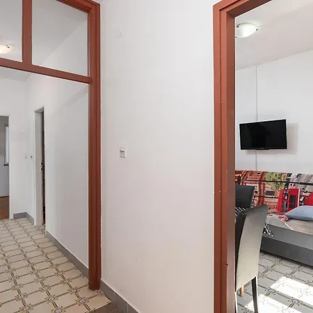 Sunny Apartment