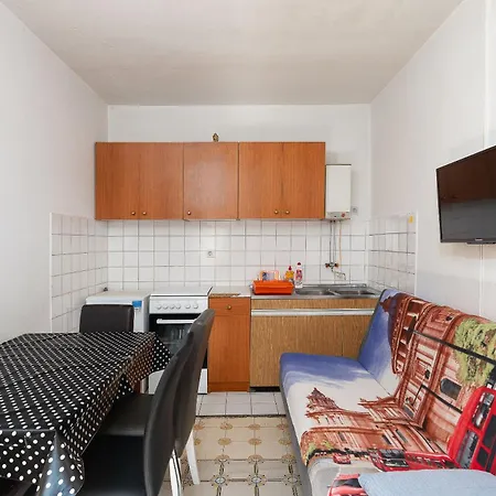 Sunny Apartment